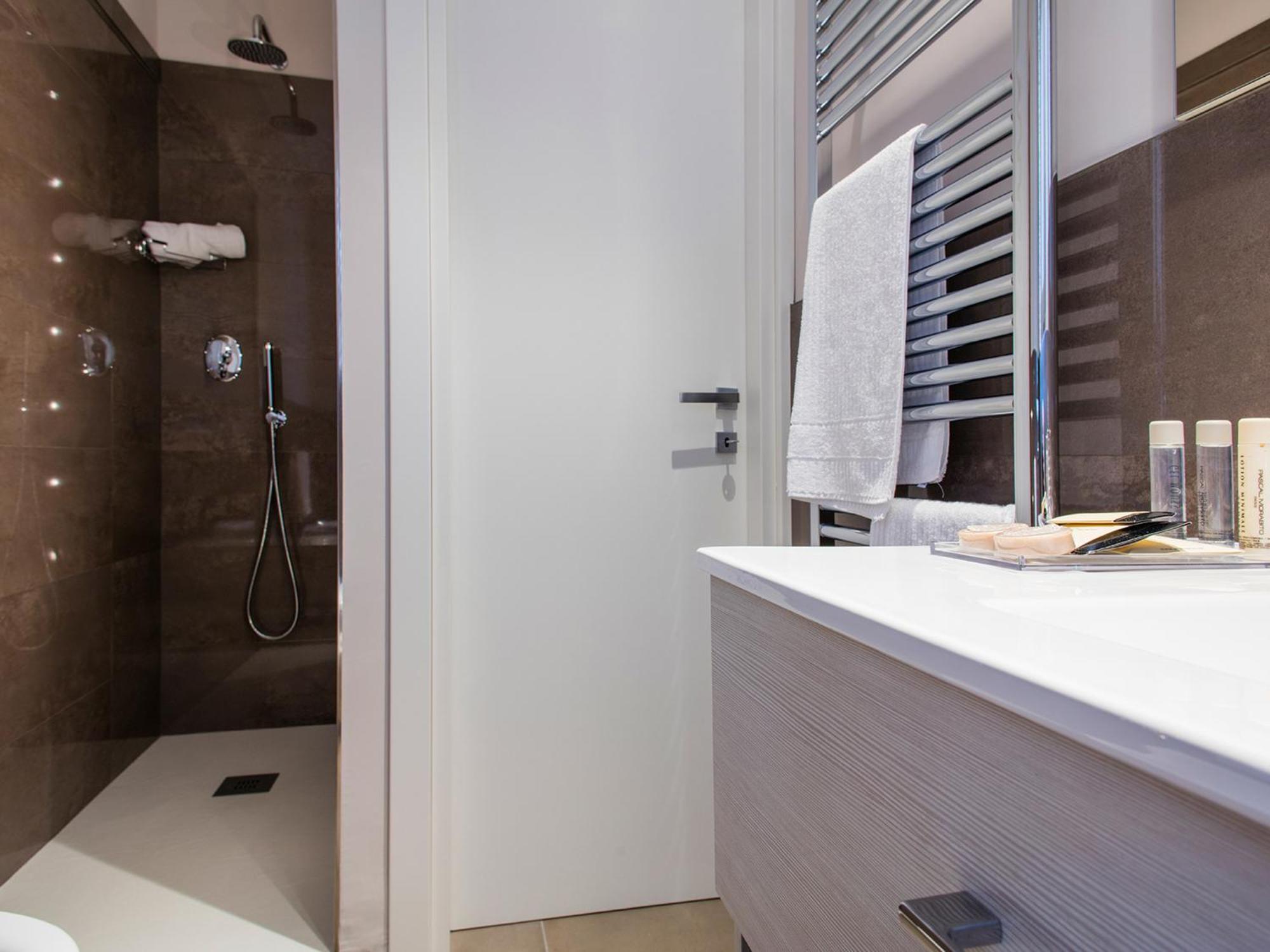Mane Boutique Hotel Roseto Degli Abruzzi Rum bild